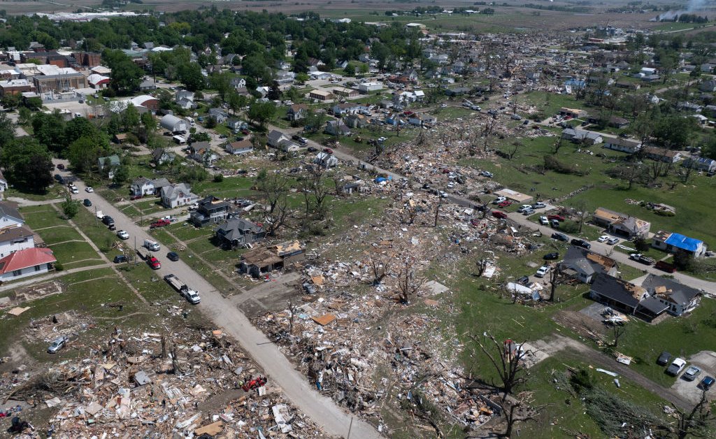 iowa tornado 1.jpg